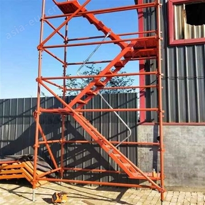 安全爬梯在建筑路橋施工中的關(guān)鍵作用與應用場景